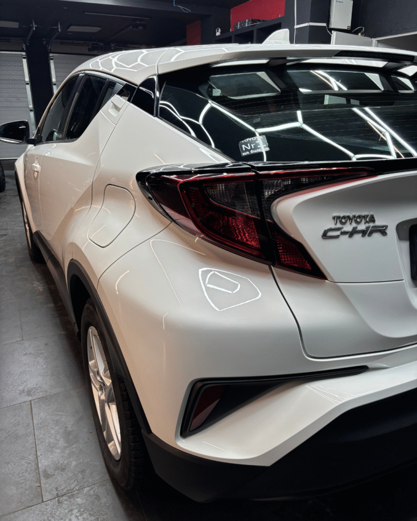 toyota-korekta-lakieru